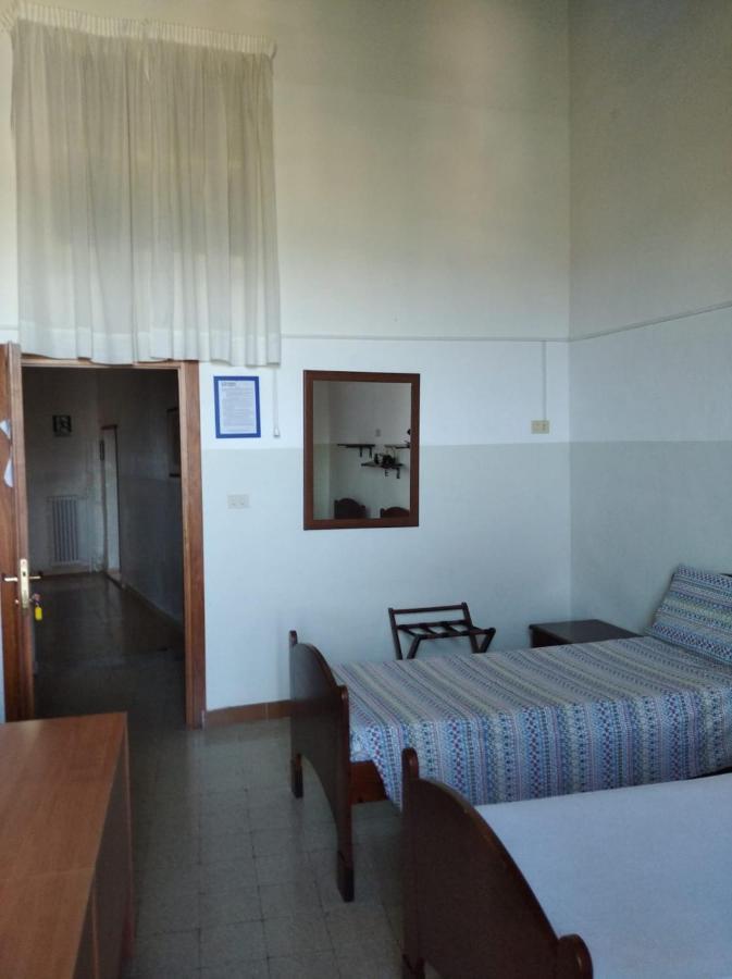 Hostel Domus Narnia Exterior foto